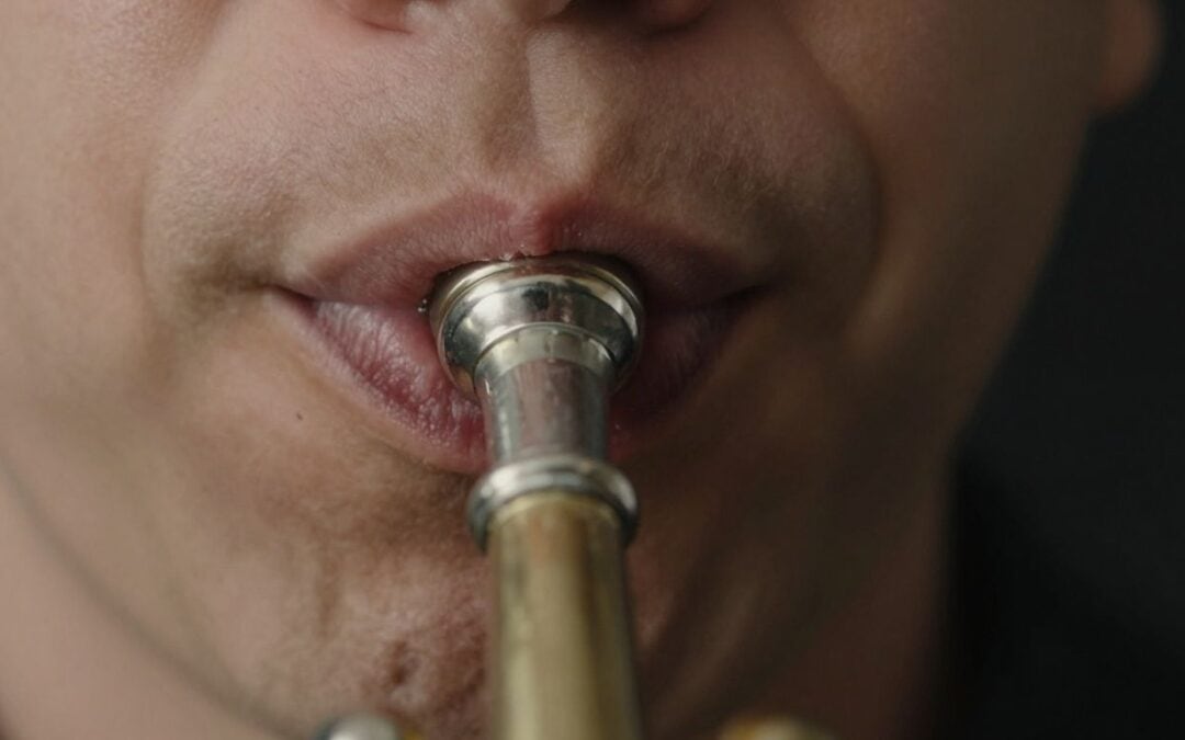 Richtiges Anblasen: Technik für sauberen Klang